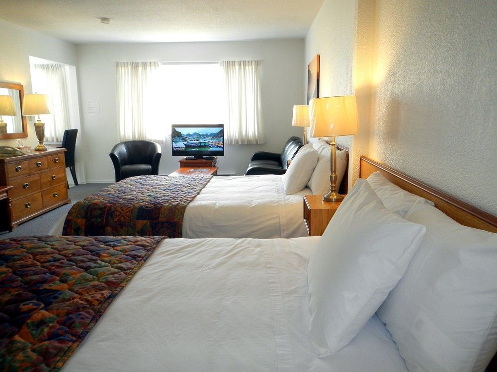 Mayfair Motel Victoria Buitenkant foto