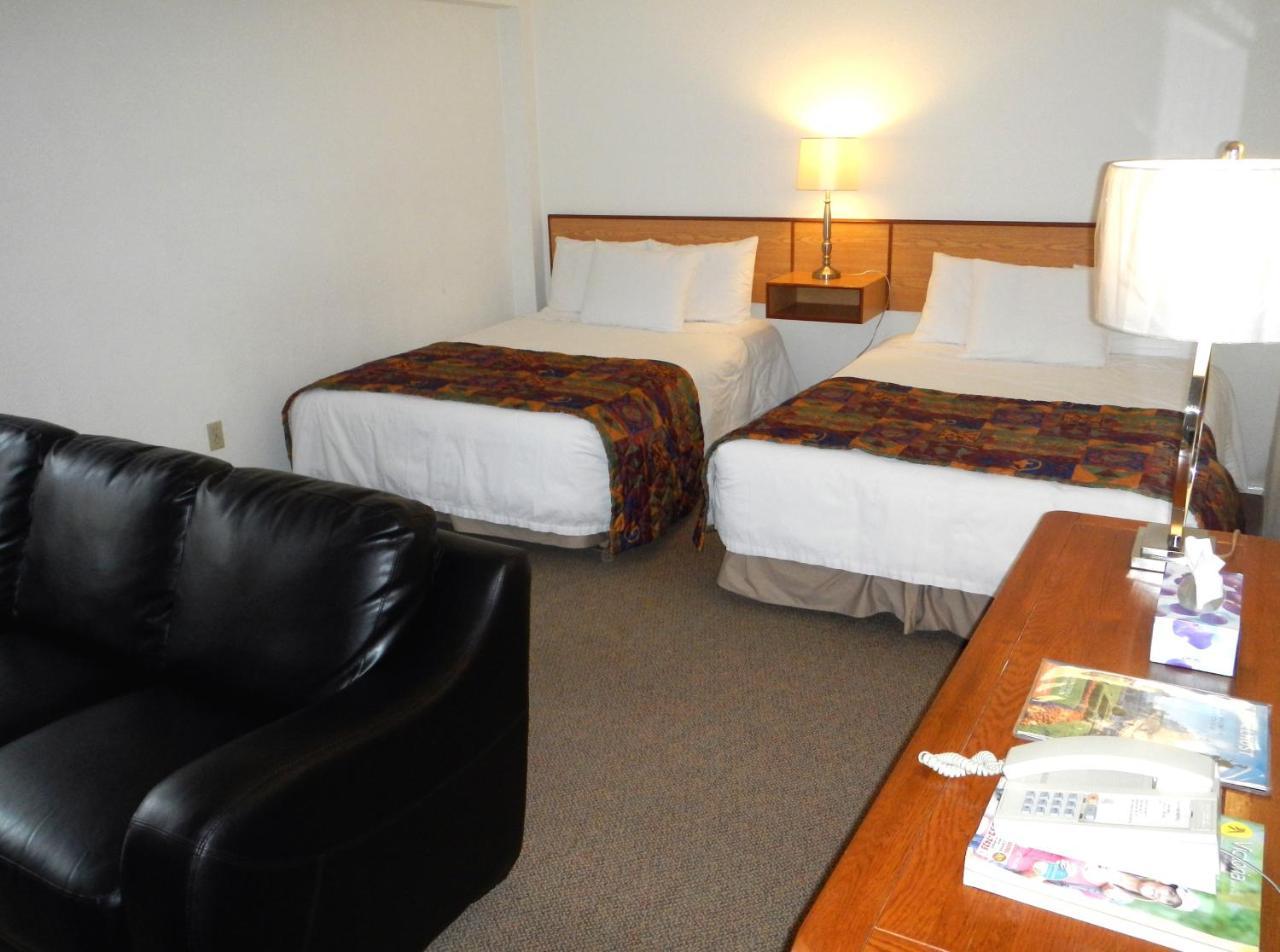 Mayfair Motel Victoria Buitenkant foto